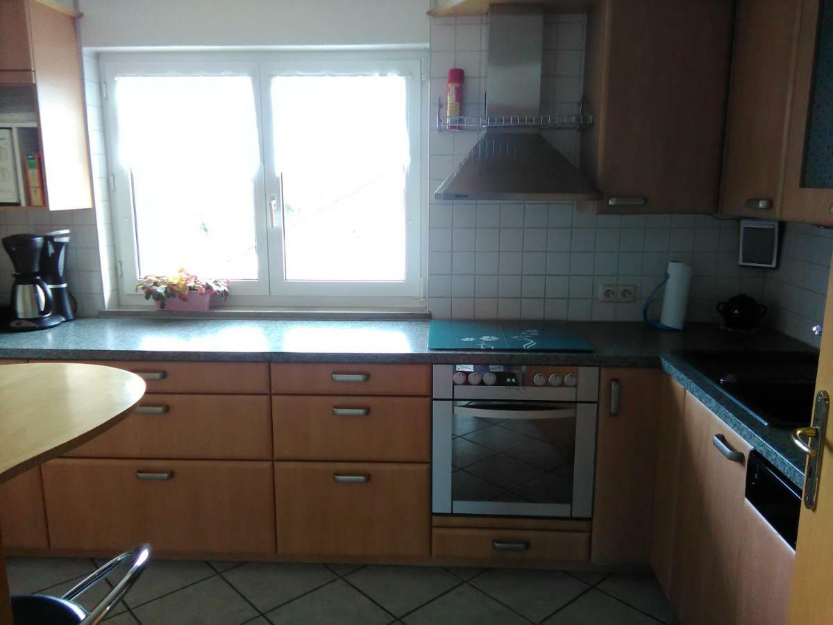 Ferienwohnung Hops 다이젠도르프 외부 사진