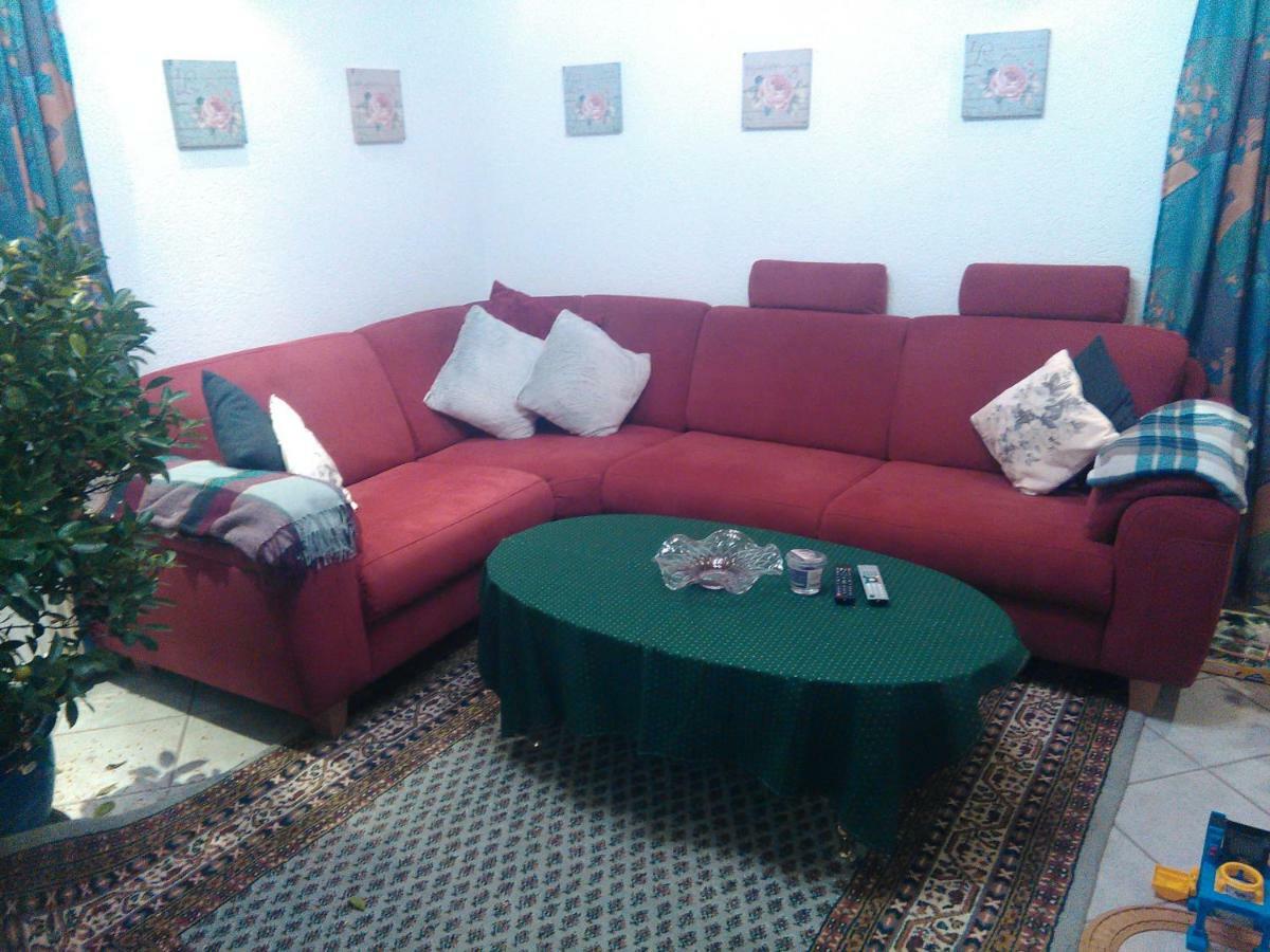 Ferienwohnung Hops 다이젠도르프 외부 사진